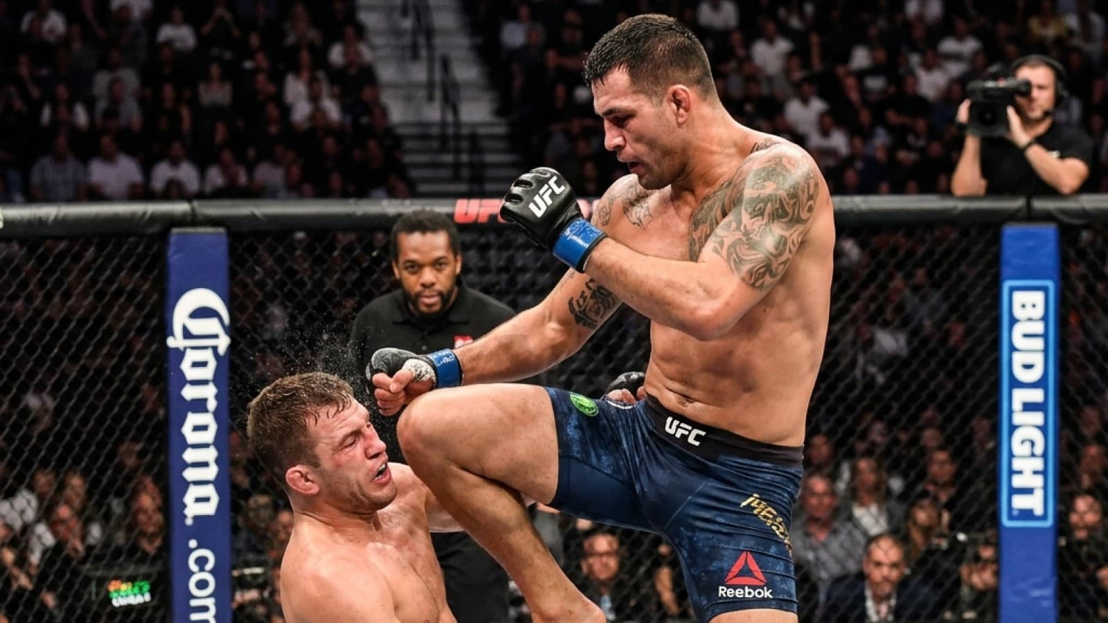 Самые опасные удары в MMA